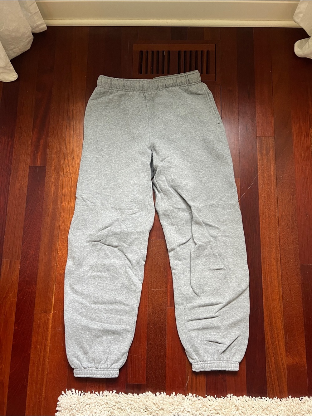 Aritzia Grey Sweatpants